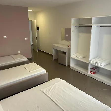 Lulu - Coral Apartment Golem (Tirana)