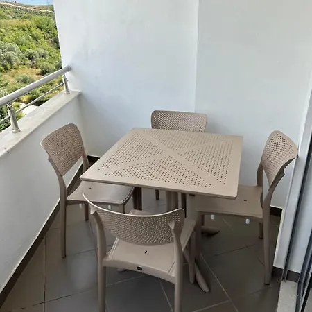 Lulu - Coral Apartment Golem (Tirana)